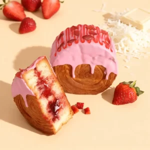 round-croissant-strawberry